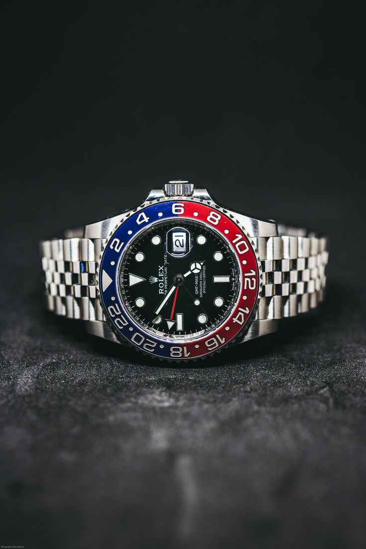 Rolex GMT-Master II – Dual Time Zone Luxury Watch (9229-W9)