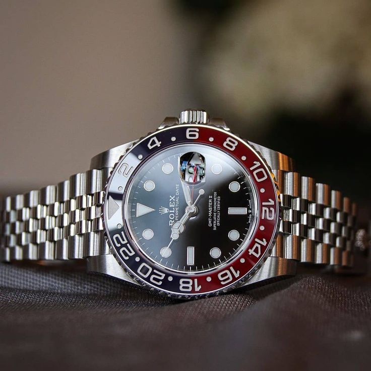 Rolex GMT-Master II – Dual Time Zone Luxury Watch (9229-W9)