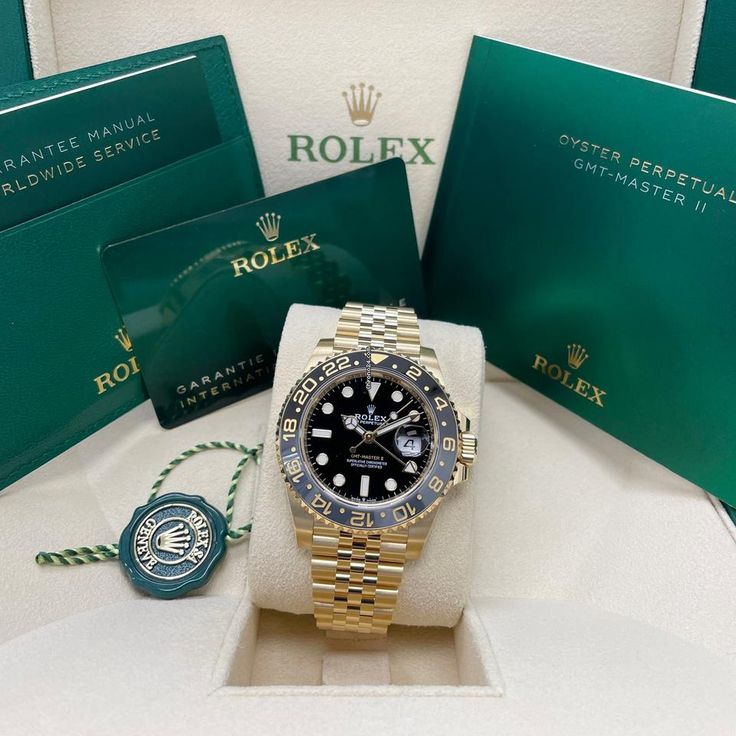 Rolex GMT-Master II – Dual Time Zone Luxury Watch (9229-W9)